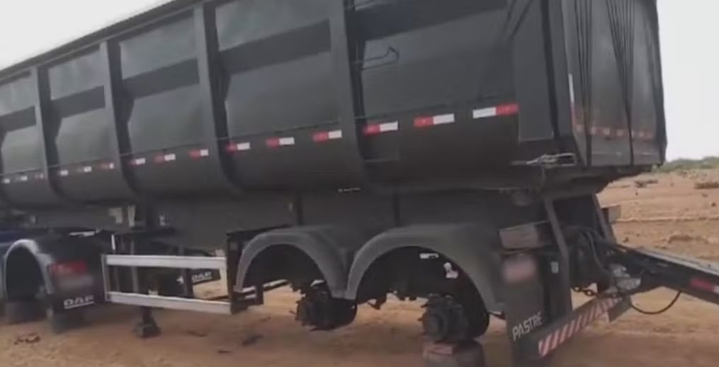 Motorista de caminhão é sequestrado e roubado por homens armados na Bahia