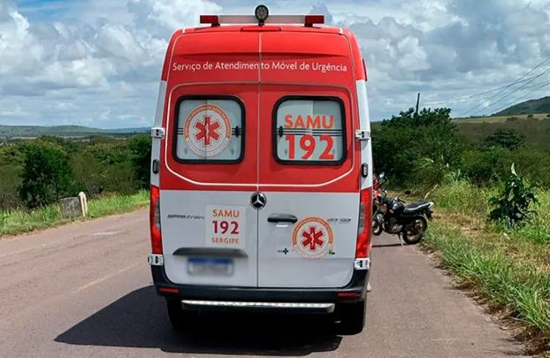 Acidente na saída de Lagarto deixa motociclista ferido